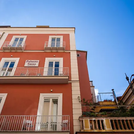 Palazzo Tasso-3