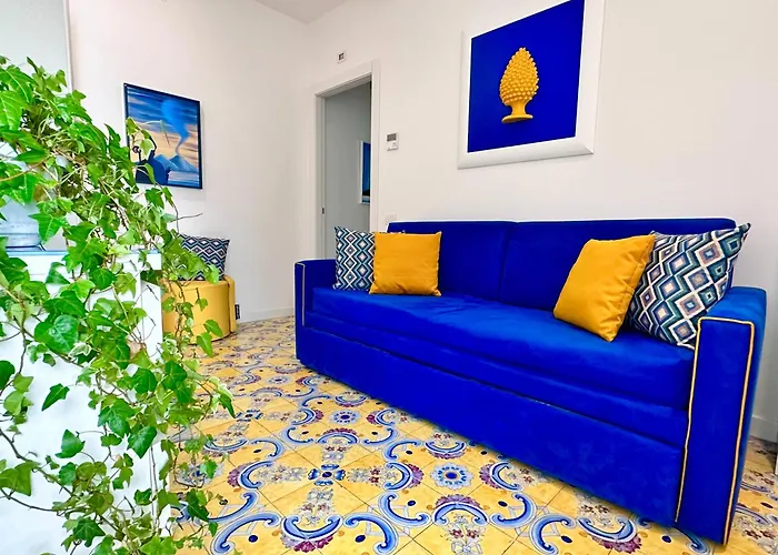 Hotel with view: Villa Cettina Boutique Hotel