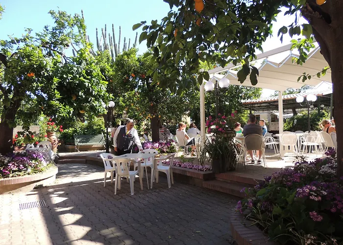 Hotel Girasole