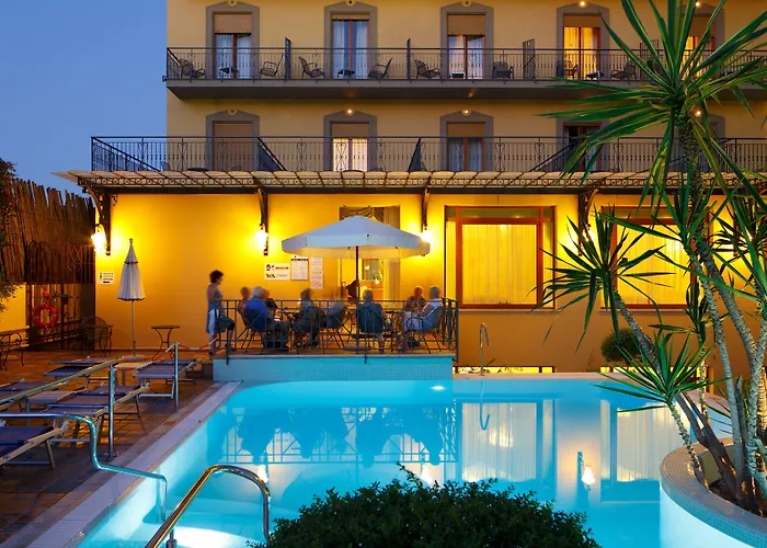 Hotel 4 stelle: Hotel Zi' Teresa